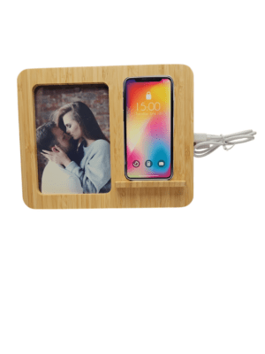 Porta foto personalizzato con caricabatteria wireless con cornice in bamboo  idea regalo