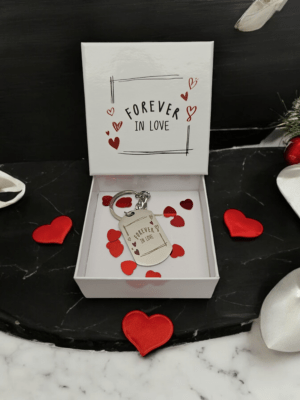 Portachiavi in acciao con scatola personalizzata forever in love idea regalo innamorati - immagine 3